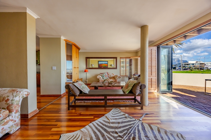 2 Bedroom Property for Sale in Lagoon Beach Western Cape